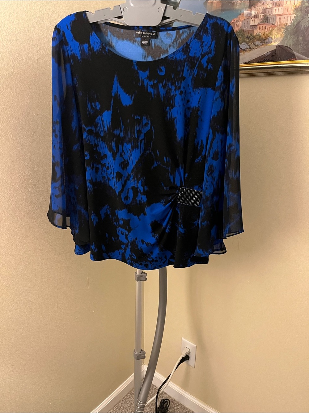 connected apparel Black and Blue Printed Women's Blouse